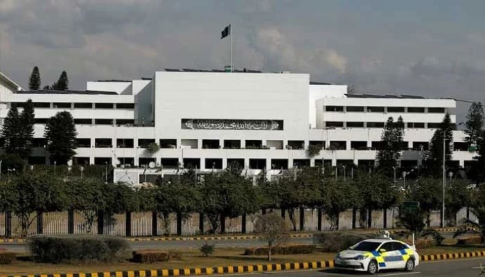 The Path of Unity: Pakistan's Road to Prosperity Through Reconciliation