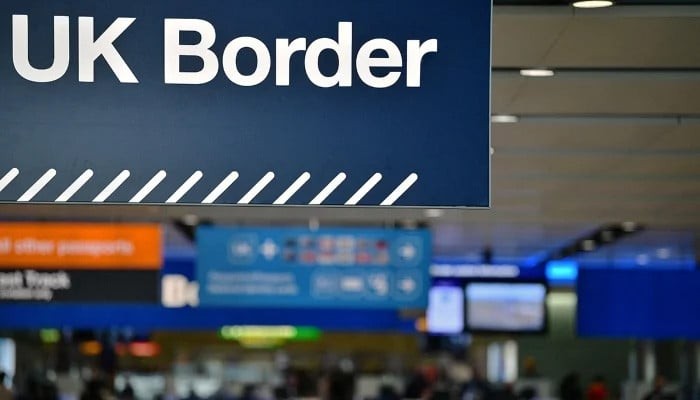 <h1>UK Threatens Visa Curbs: Pakistan Stands Firm on Rochdale Criminal</h1>