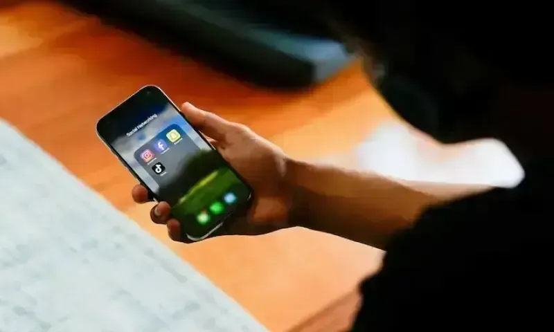 1.5 Million Pakistani Children Face Online Abuse: UN Study
